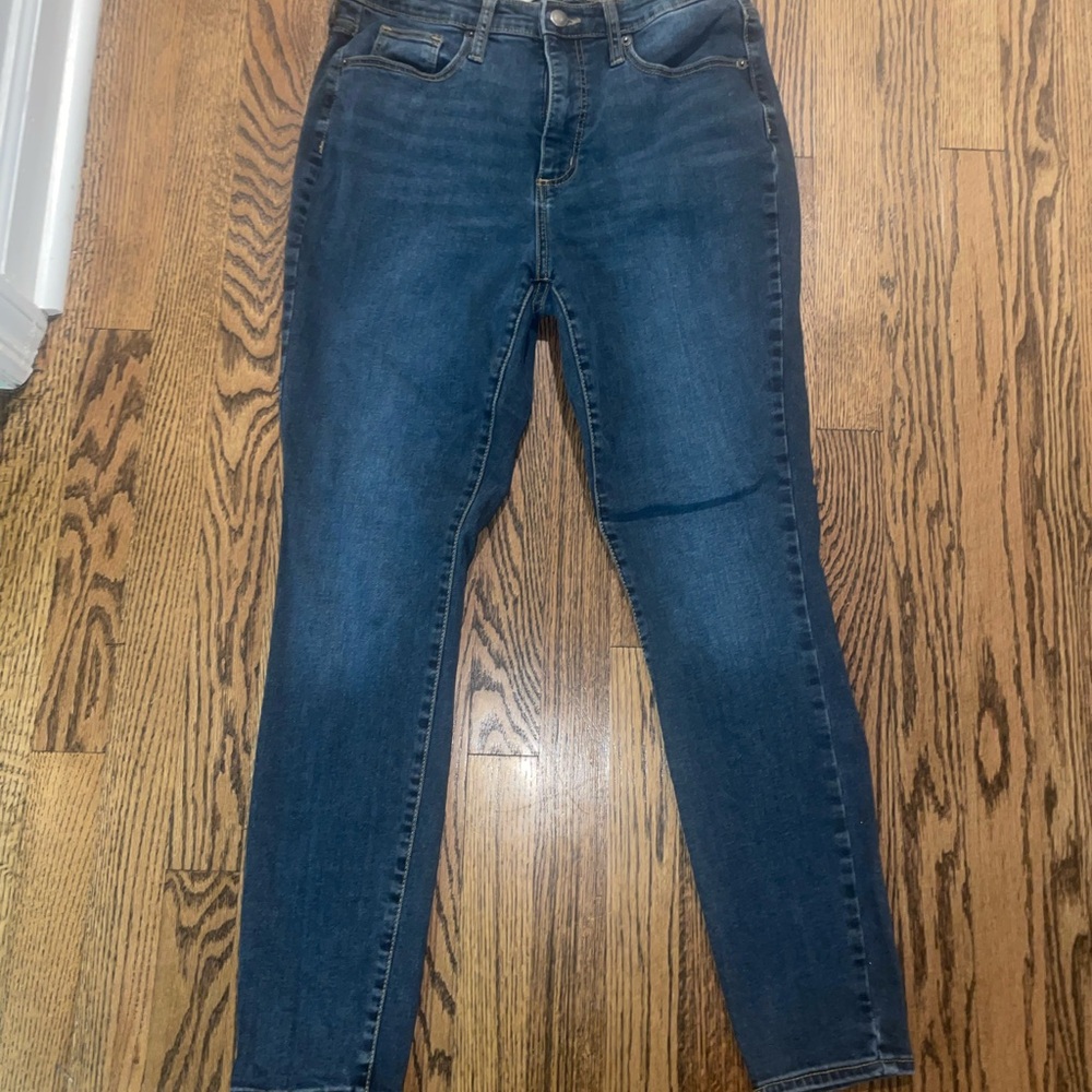 Universal Thread Dark Blue Skinny Jeans